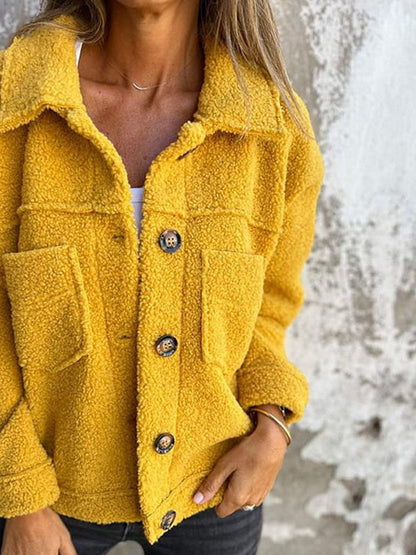 Raquel | Chaqueta suave de pelo sintético con botones